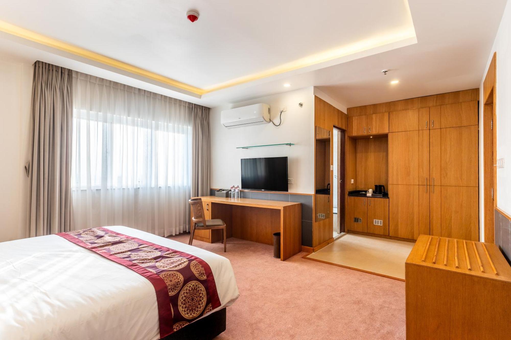 Mandala Norling Lords Prime Kathmandu Hotel Exterior photo